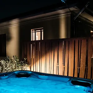  Gasthuis Naboo Luxury
